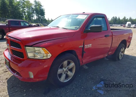2016 Ram 1500 Express z USA, uszkodzony, nr VIN 3C6JR7AT8GG184046